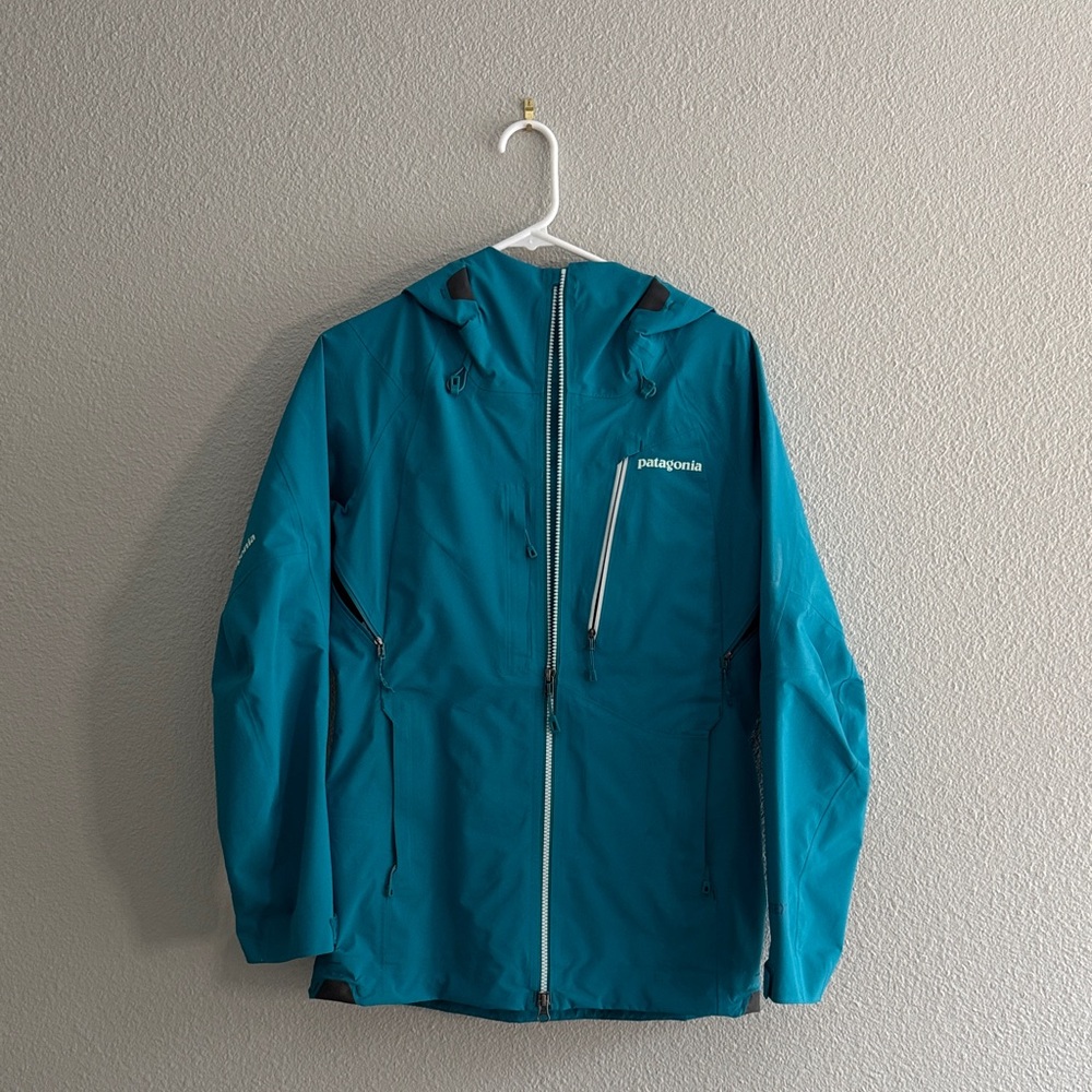 Patagonia Women’s Teal Snow Shell